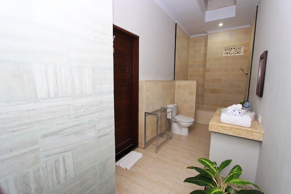 Gatra Ubud Inn Экстерьер фото